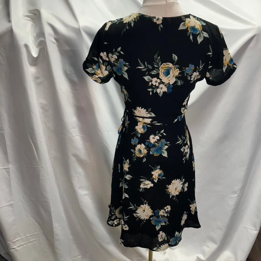Lush‎ Floral Wrap Dress Womens XS New Black Blue Boho Feminine Wedding - Image 8