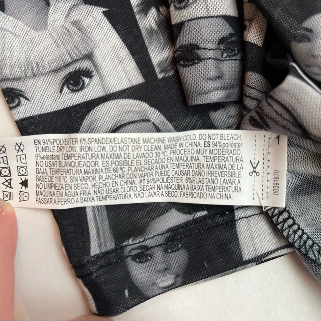 Barbie Forever‎ 21 Mesh Top Long Sleeve Shirt SZ Small Black White Grey Gray NEW - Image 5