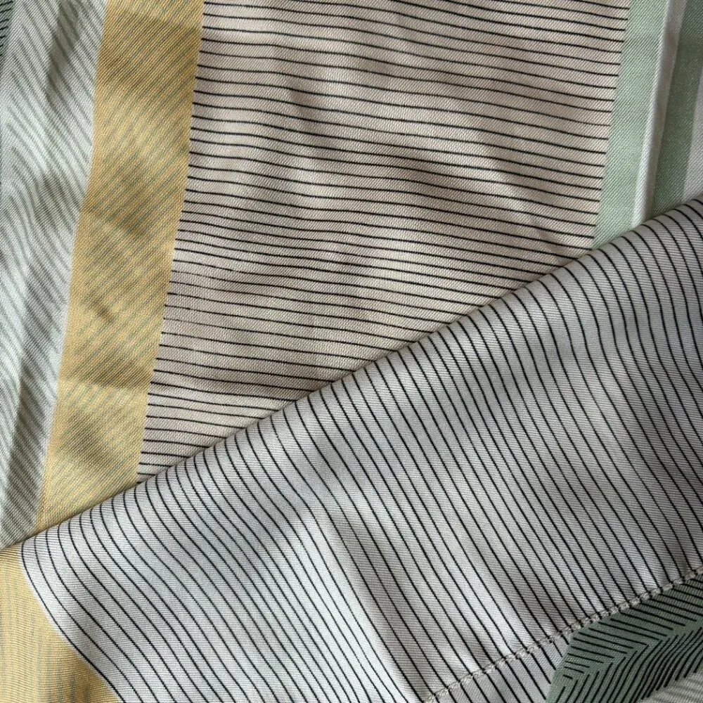 Vtg Totes pastel geometric print rain scarf water repellent made in Italy 26" Pink - Image 2