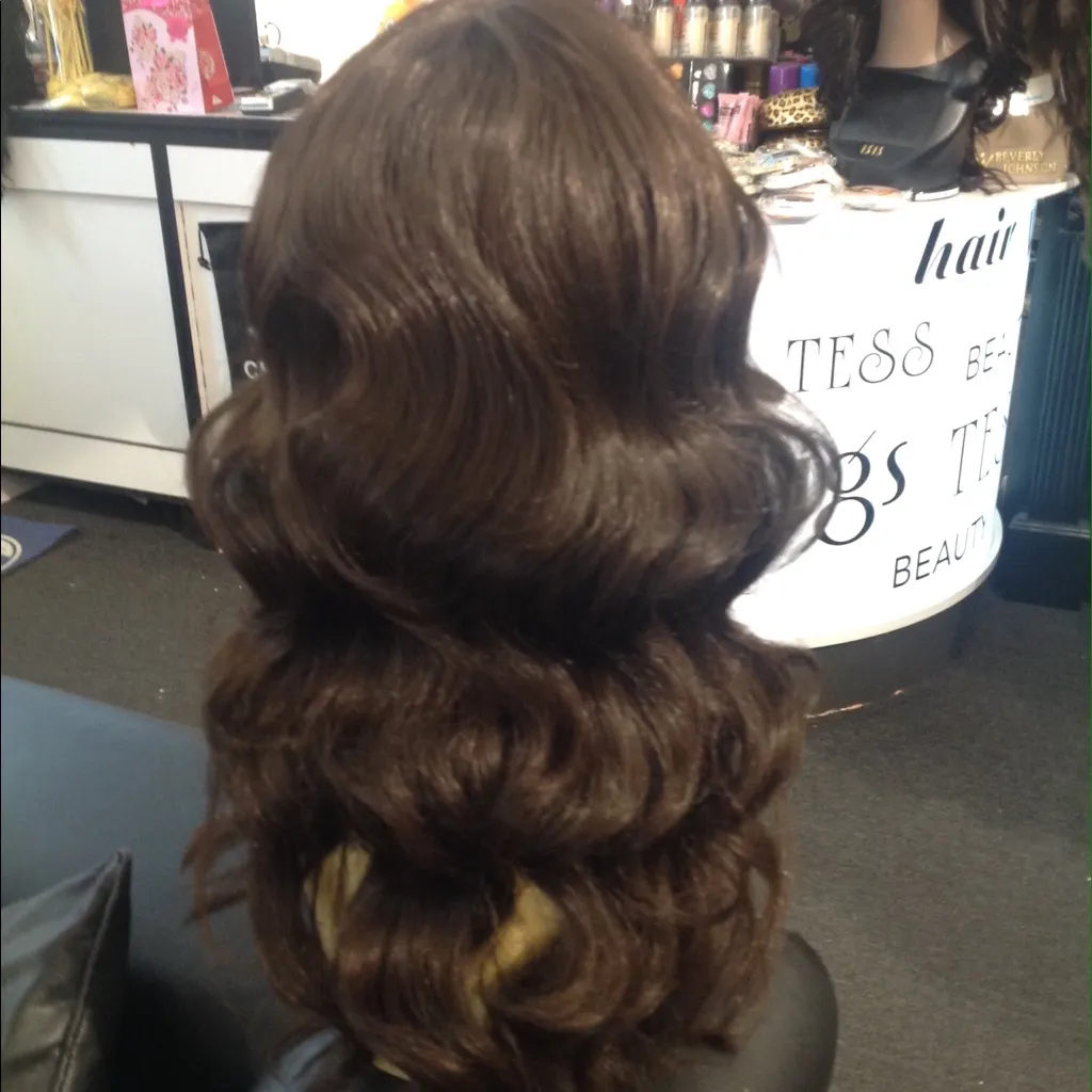 Long Beach waves with bangs GREAT PRICE - Image 3