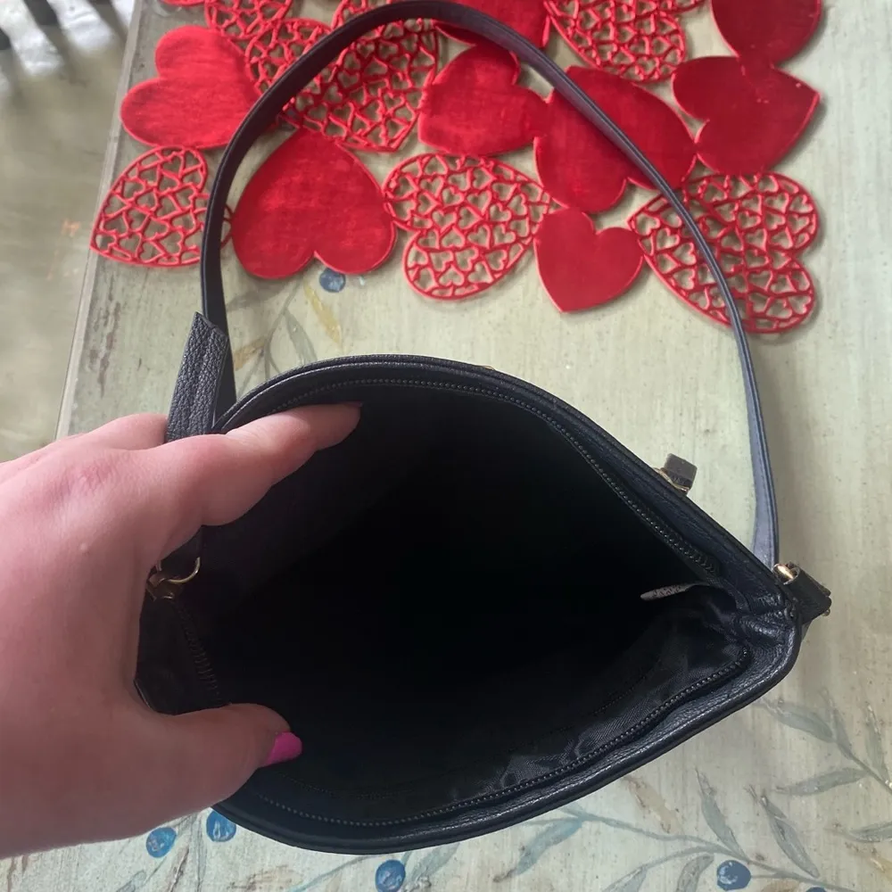 Cross Body Bag - Image 3