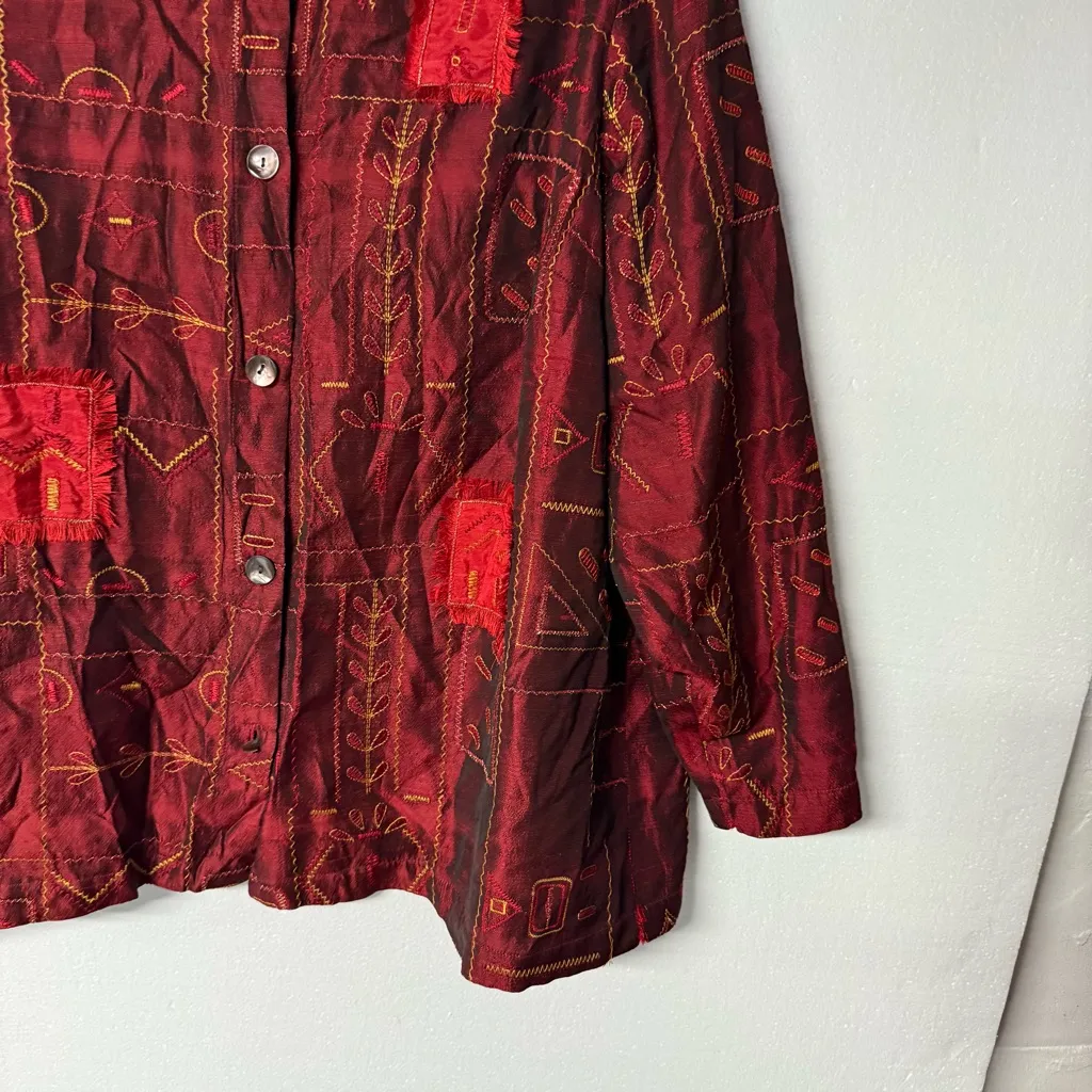 Vintage Maggie Barnes Shirt Jacket Women 1X Red Silk Patchwork Art To Wear Artsy - Image 4