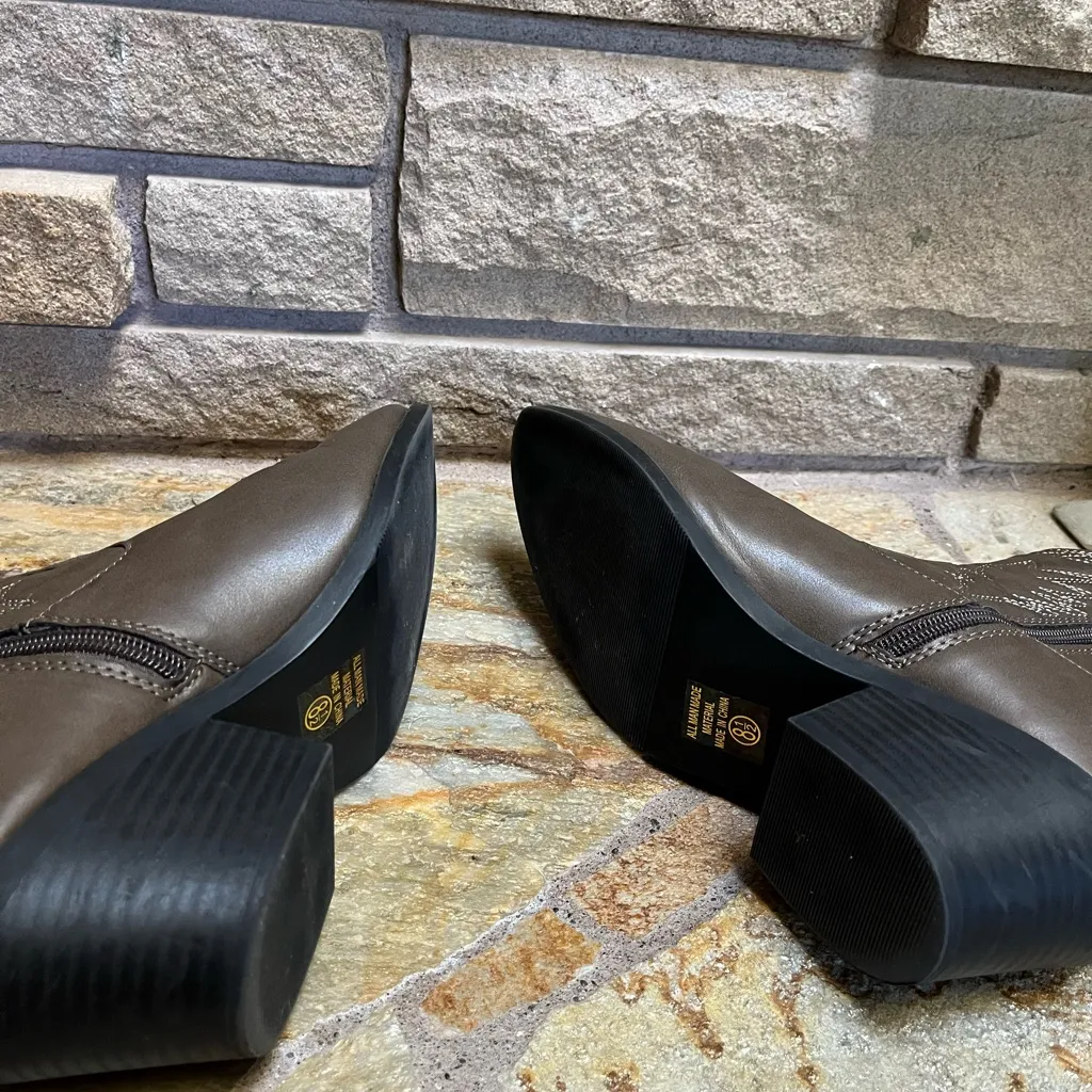 Soda Picotee Women Western Cowboy Cowgirl Stitched Ankle Boots Brown 8.5 - Image 6