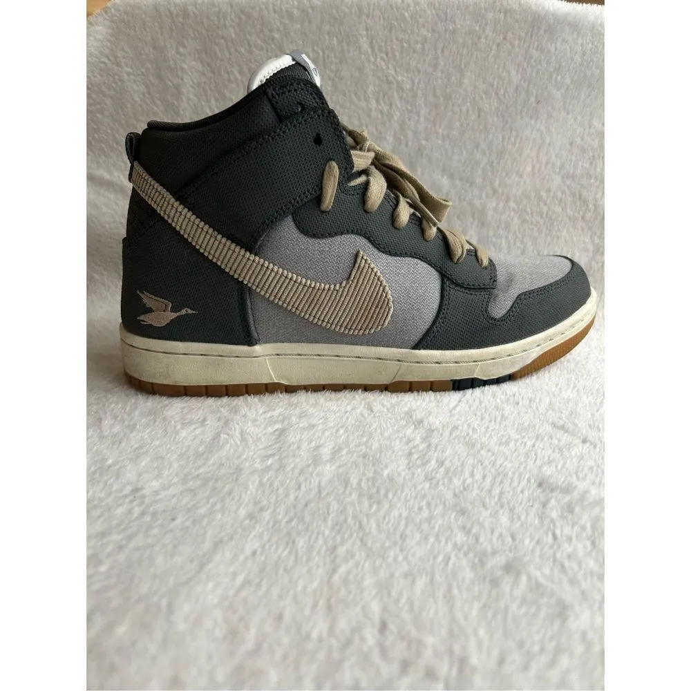 Nike Dunks comfort premium shoes swoosh sporting club grey size 8 - Image 8