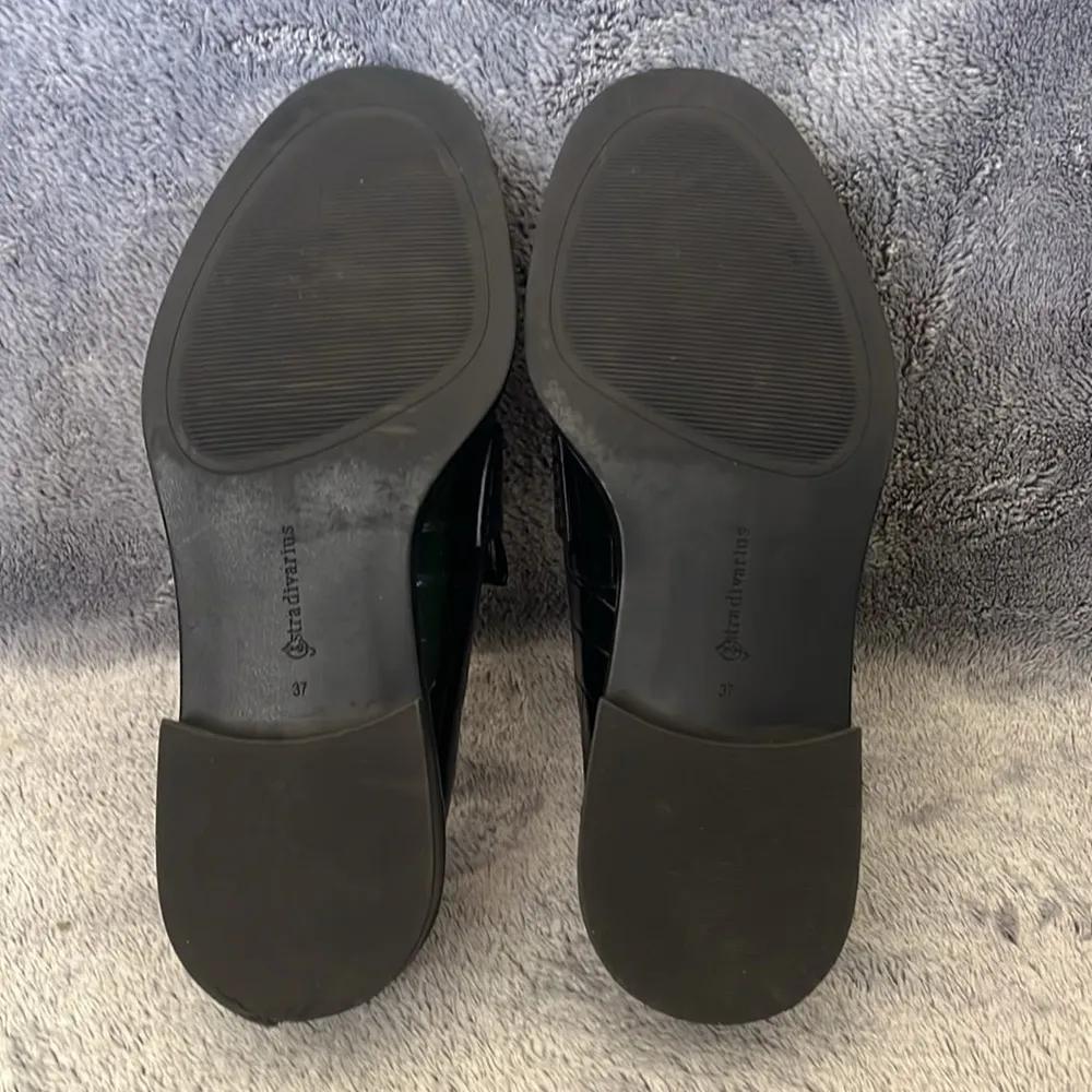 NEW Stradivarius Penny Loafers - Image 3
