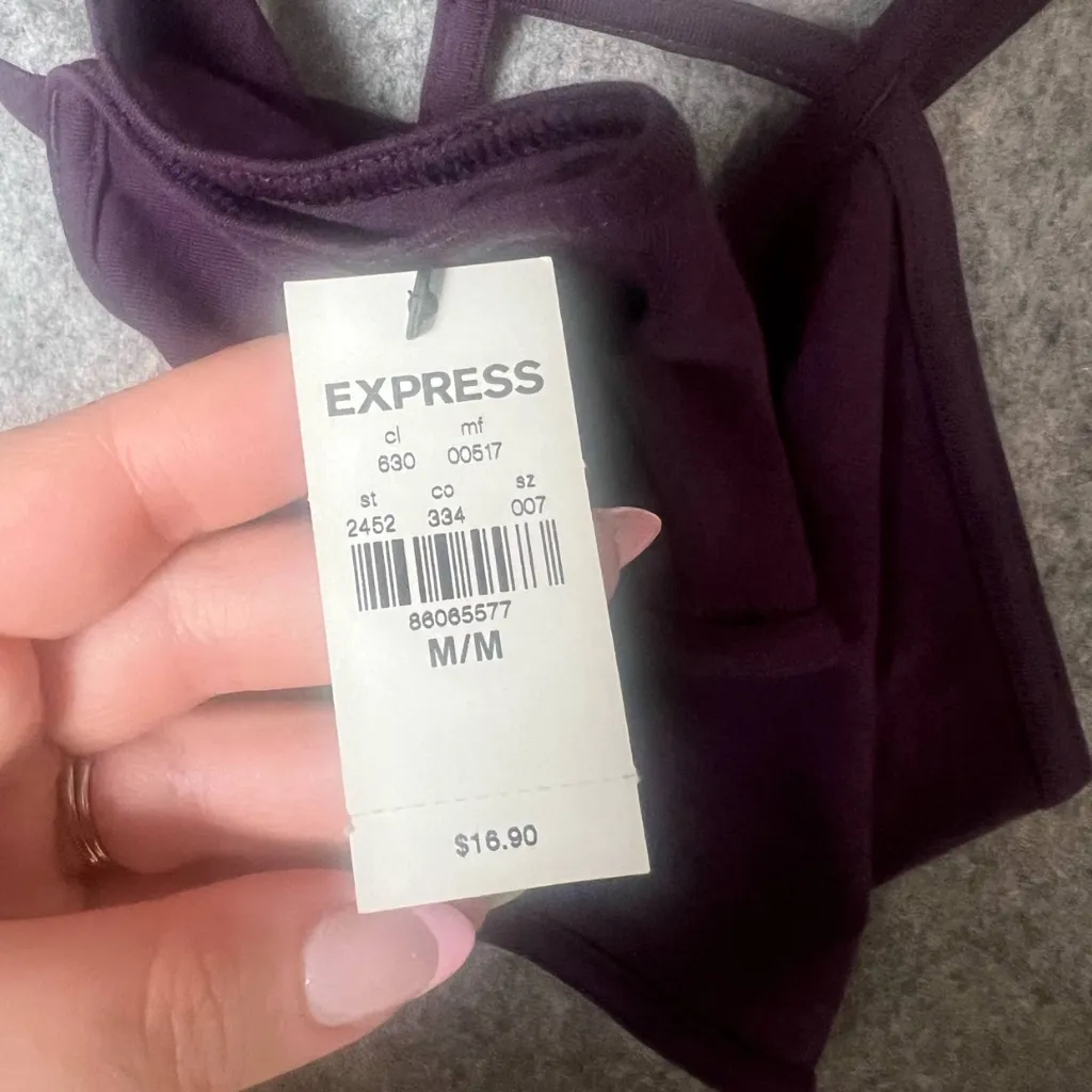 EXPRESS  One Eleven Women Size Medium strappy purple NWT wireless bralette‎ - Image 5