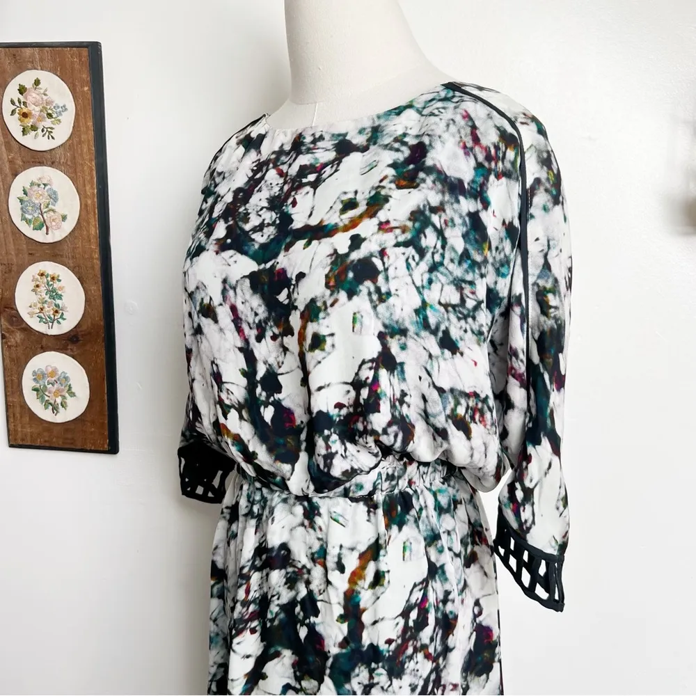 Rebecca Minkoff NWT Silk Sunny Dress in Broken Glass Print size 2 - Image 7