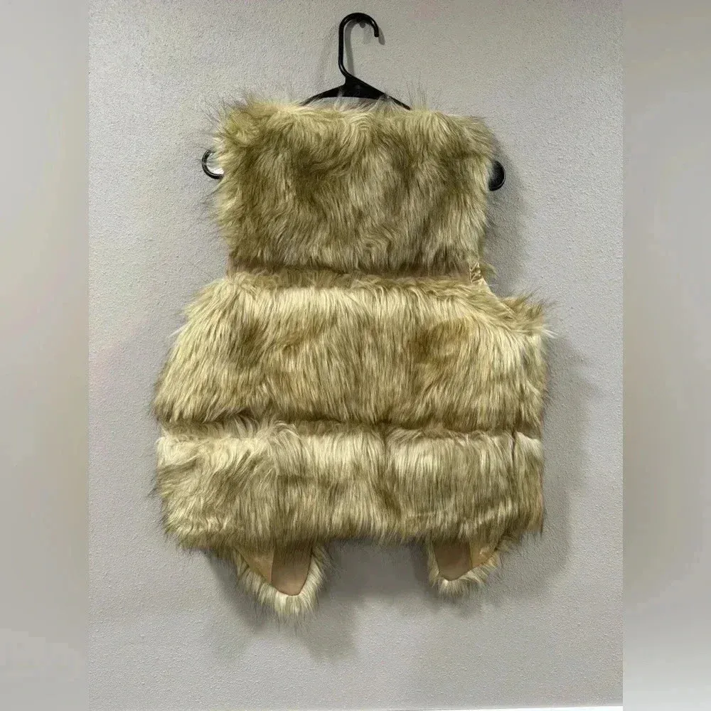 2/$15 NWT Love tree Vest - Image 3