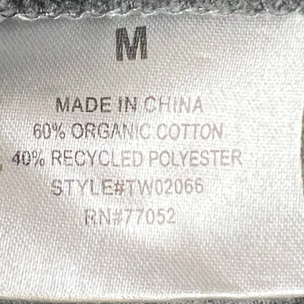 Threads 4 Thought Women’s Gray T-shirt - Size Medium - VGUC - Image 5