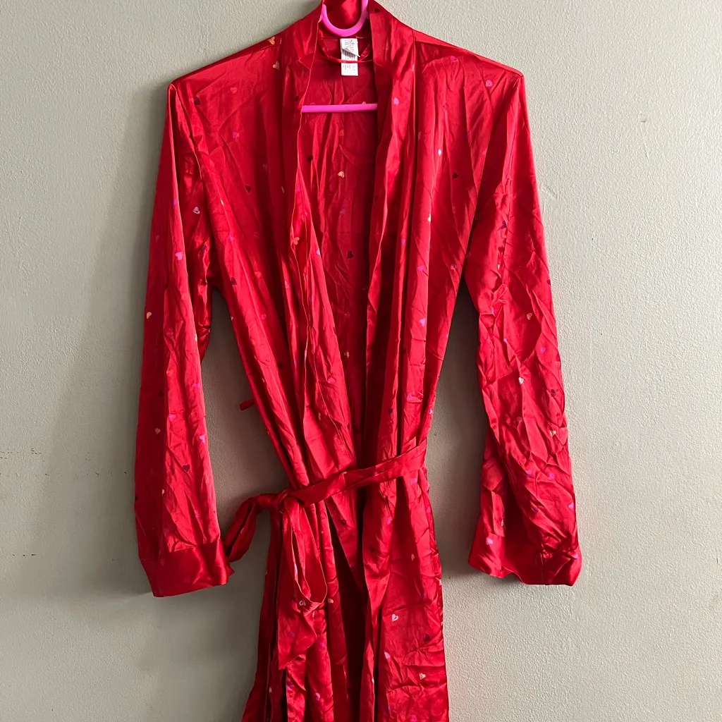 Stars Above Satin Red Ditsy Heart Print Silky Feel Sleep Robe XS Valentines Day - Image 2