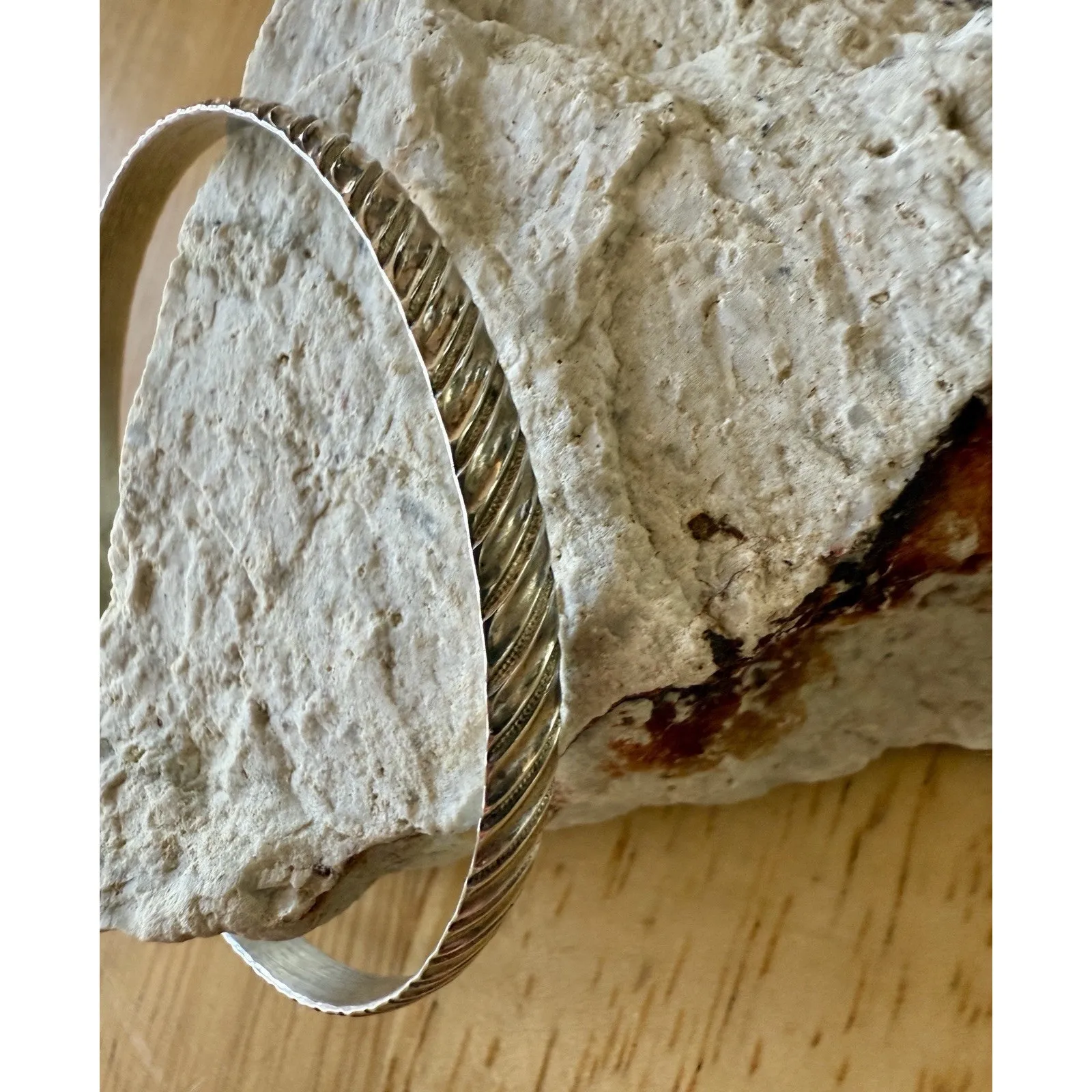 Vintage 925‎ Sterling Silver Flat Twist Rope Bangle Bracelet EUC - Image 3