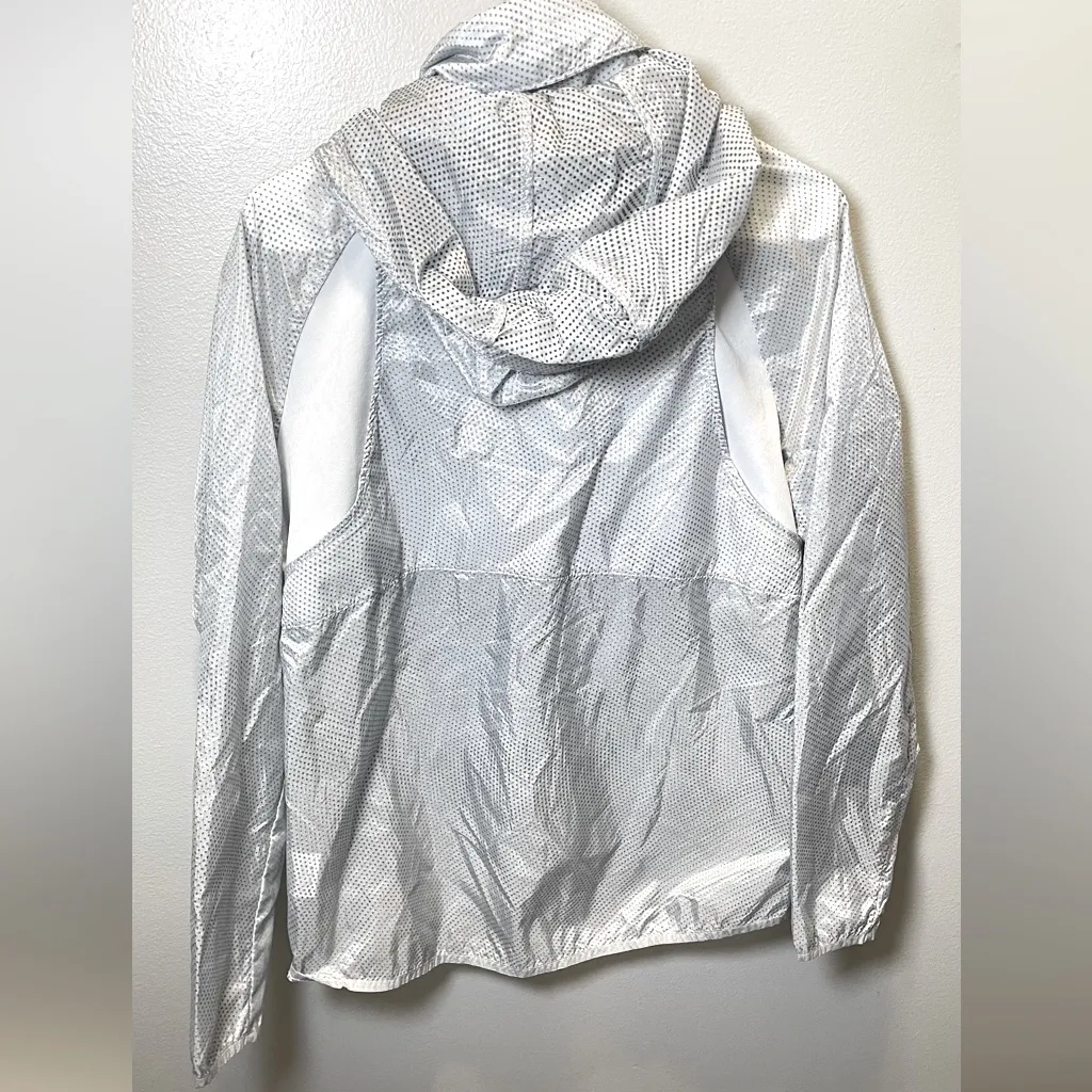 Nike Golf Women's Hyperadapt 1/2 Zip Jacket Gray Hooded Size Large‎ 802937 - Image 2