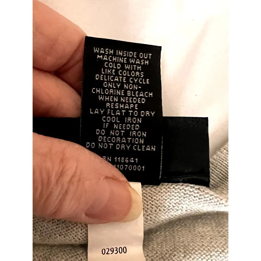 Lane Bryant women's size 14/16 gray knit top owl cabincore, outdoors - Image 6