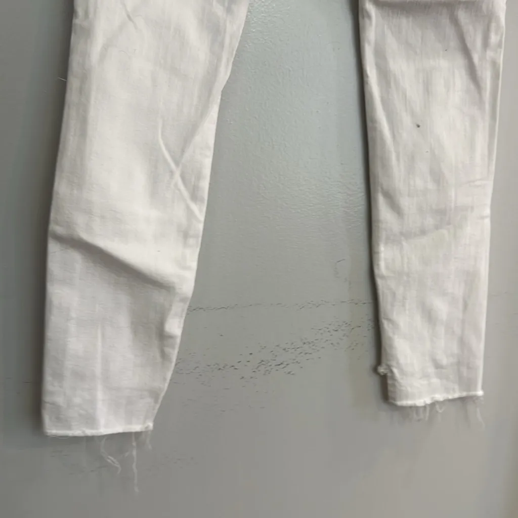 FRAME White Le Skinny De Jeanne - Frayed Hem Skinny Jean - Image 10