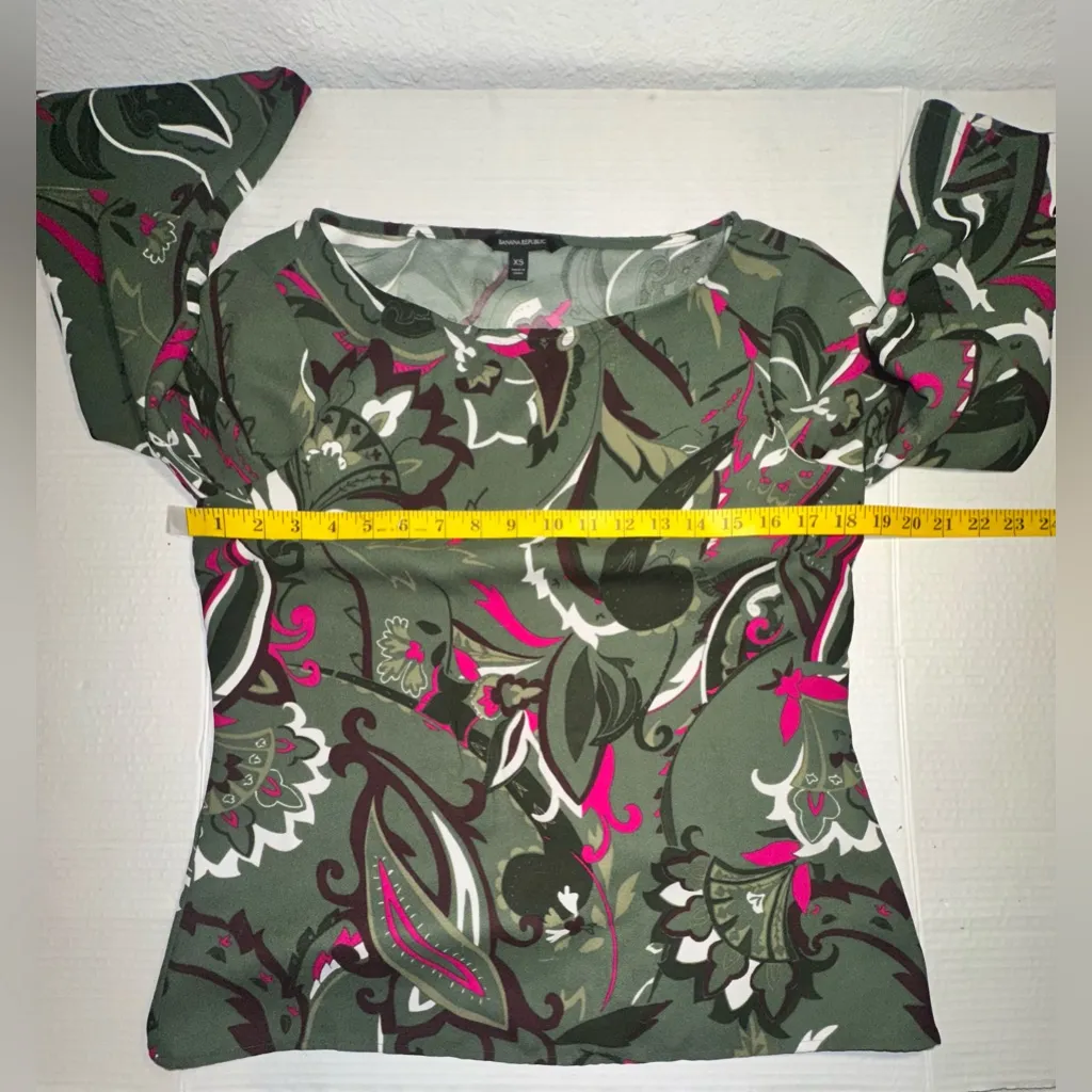 Banana Republic Women’s‎ Top Size XS Multicolored Paisley Print Retro Vibe - Image 3