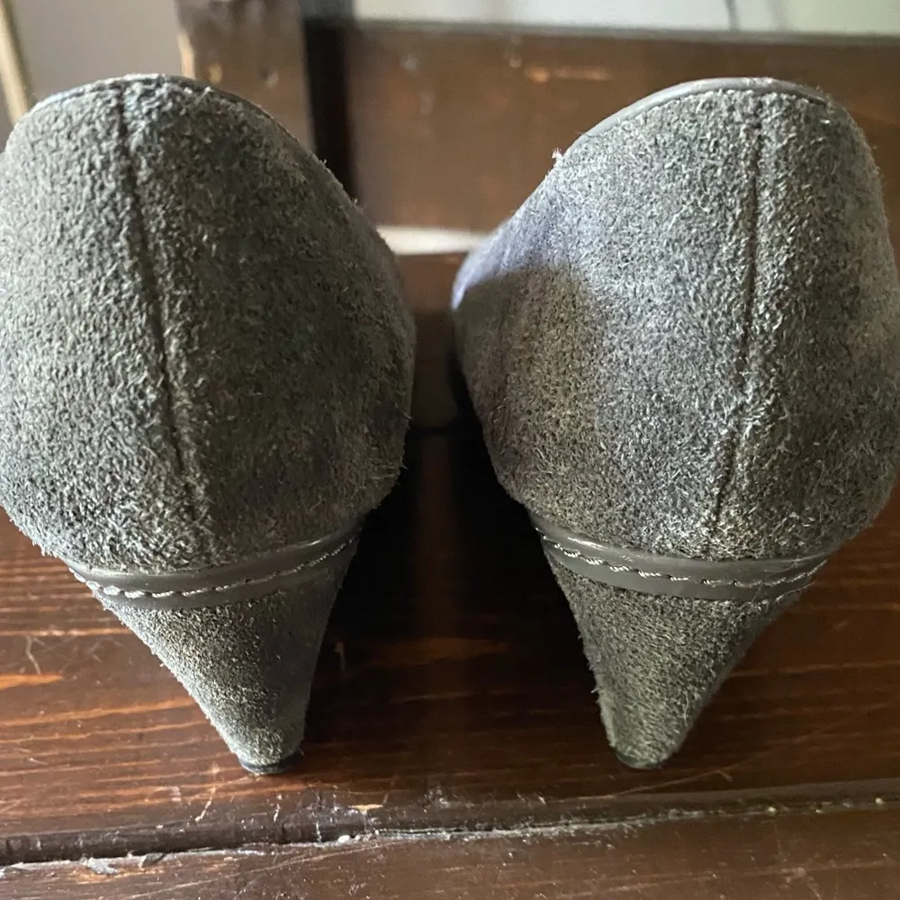 Suede Gray Wedges - Image 4