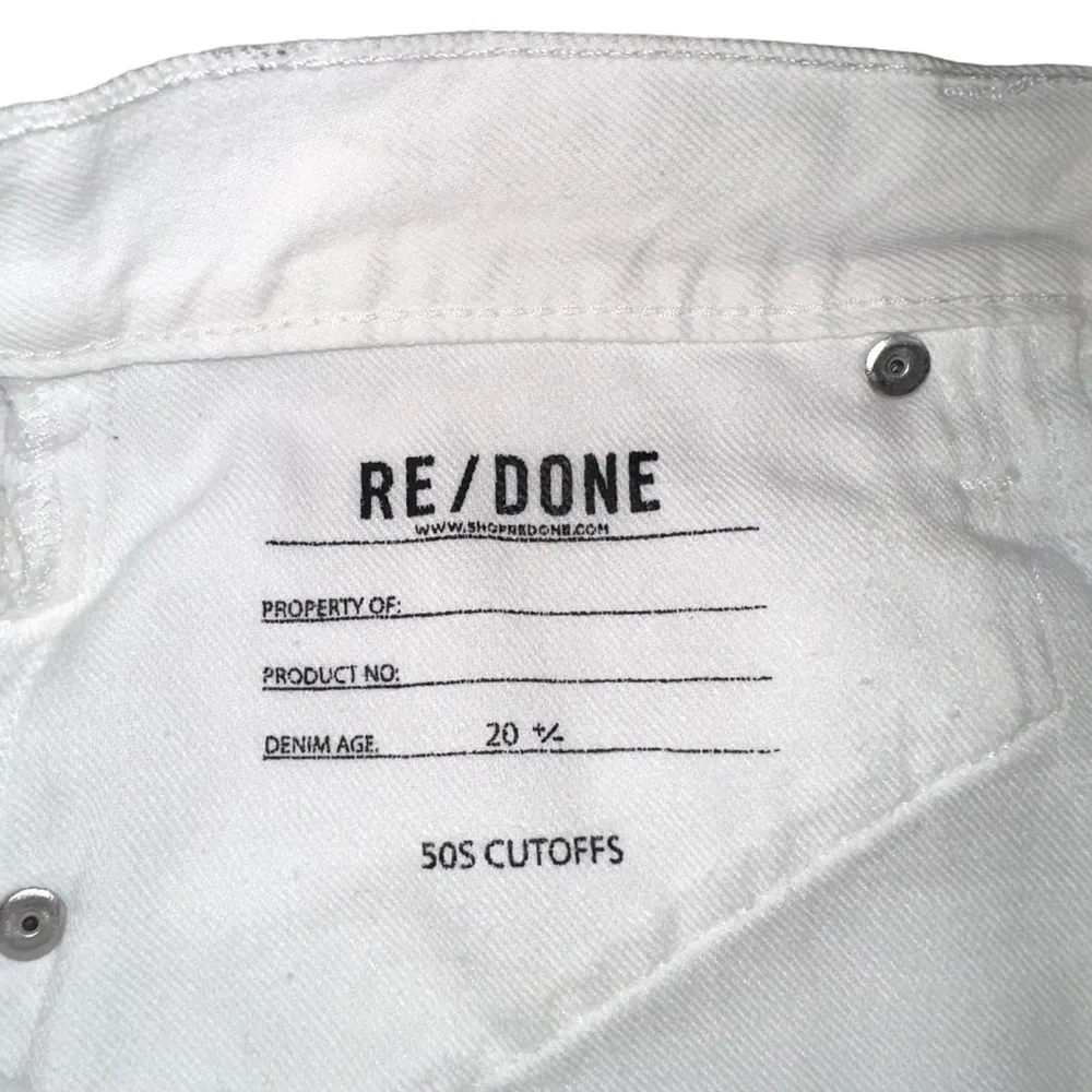 NWT Re/Done 50s Cutoffs Ultra High Rise White Button Fly Denim Shorts 29 - Image 6