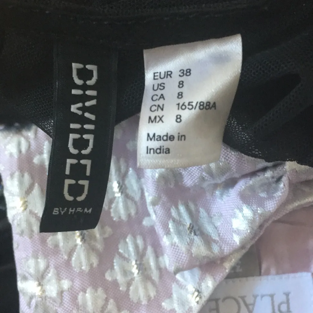 FINAL MARKDOWN Divided by h & m dress 8 - Image 7