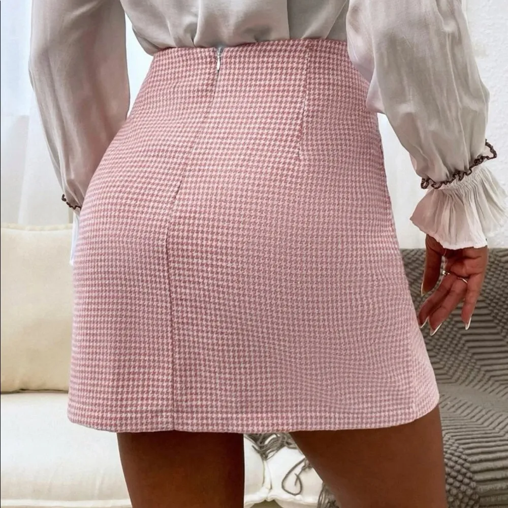 Houndstooth  Pink Mini Skirt - Image 6