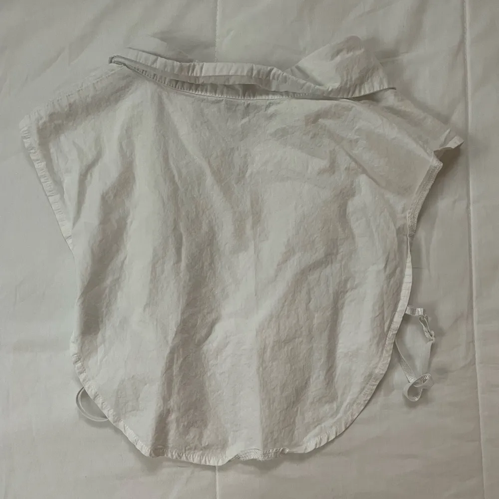 Plus Solid Button Front Dickie - Image 2