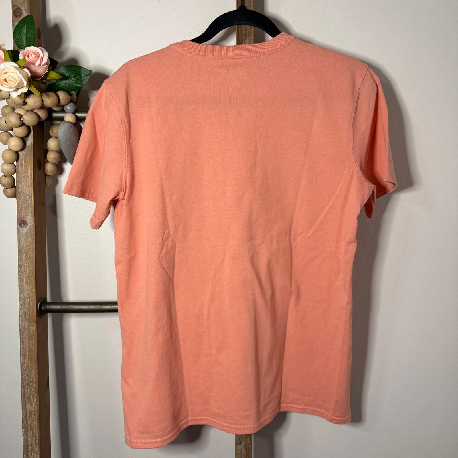 Carhartt Womens Loose Fit Peach Coral Short Sleeve Graphic Tee Size Medium - Image 5