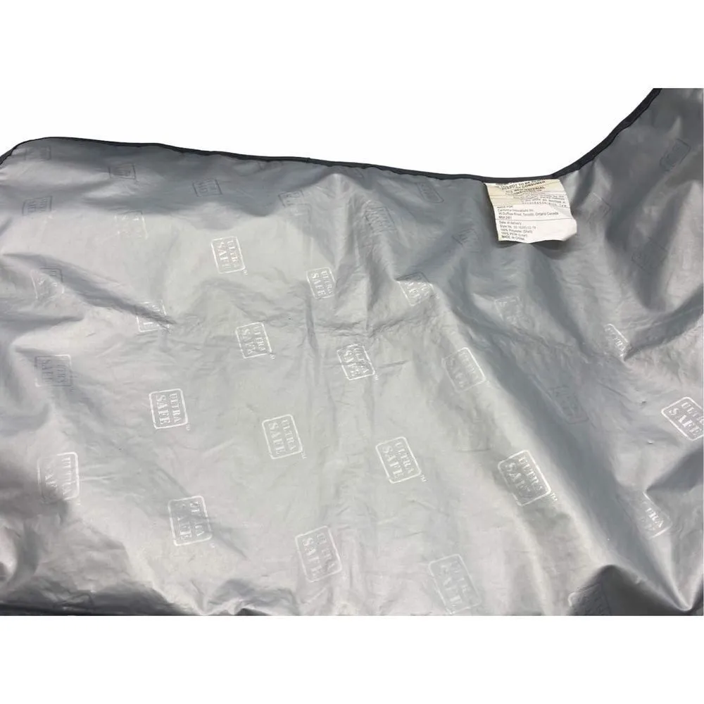 Eddie Bauer black baby bag and Columbia baby mat - Image 6