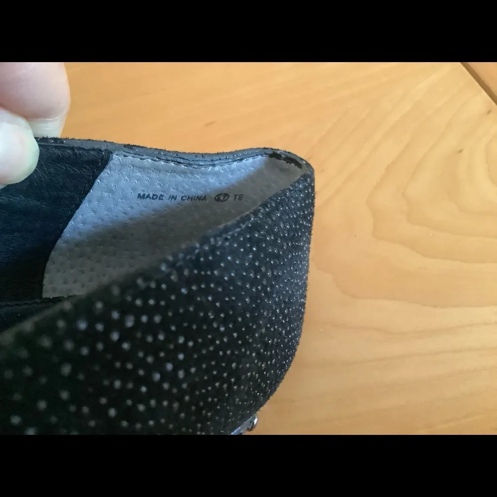 Adrianna Papell black Searay loafer - studded heel size 9.5 low heel pointy toe - Image 9