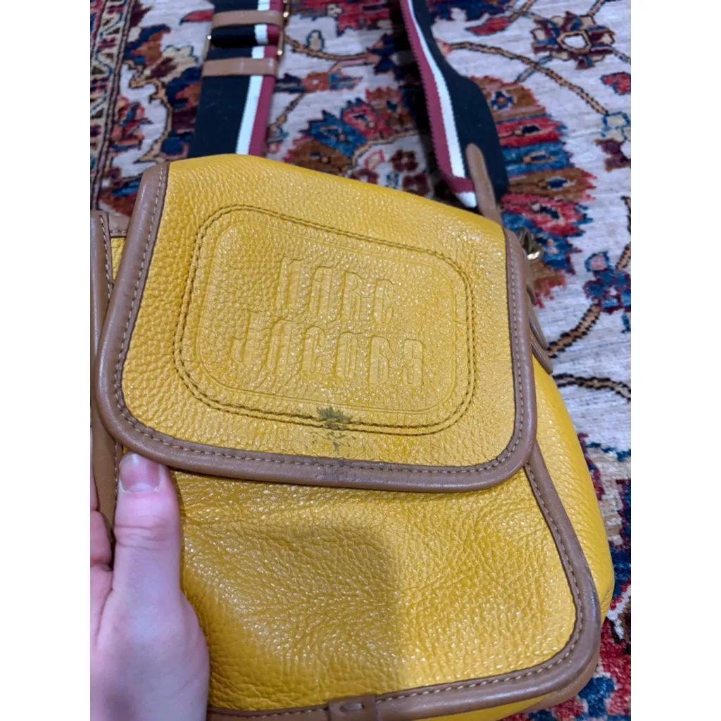 Marc Jacobs Yellow Leather Crossbody Bag Logo Flap Small Messenger Strap flaw - Image 2