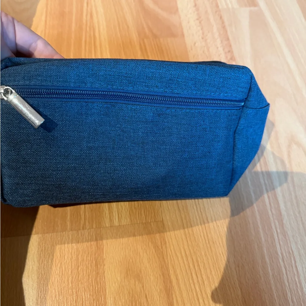 Clear Tote Bag with Black Straps - Image 7