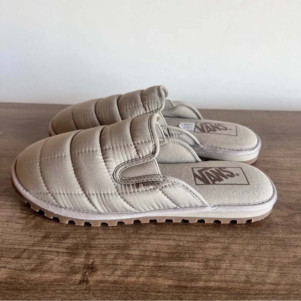 VANS MTE Quilted Mountain Unisex Mule Size 7.5 or 6 #242734 - Image 2