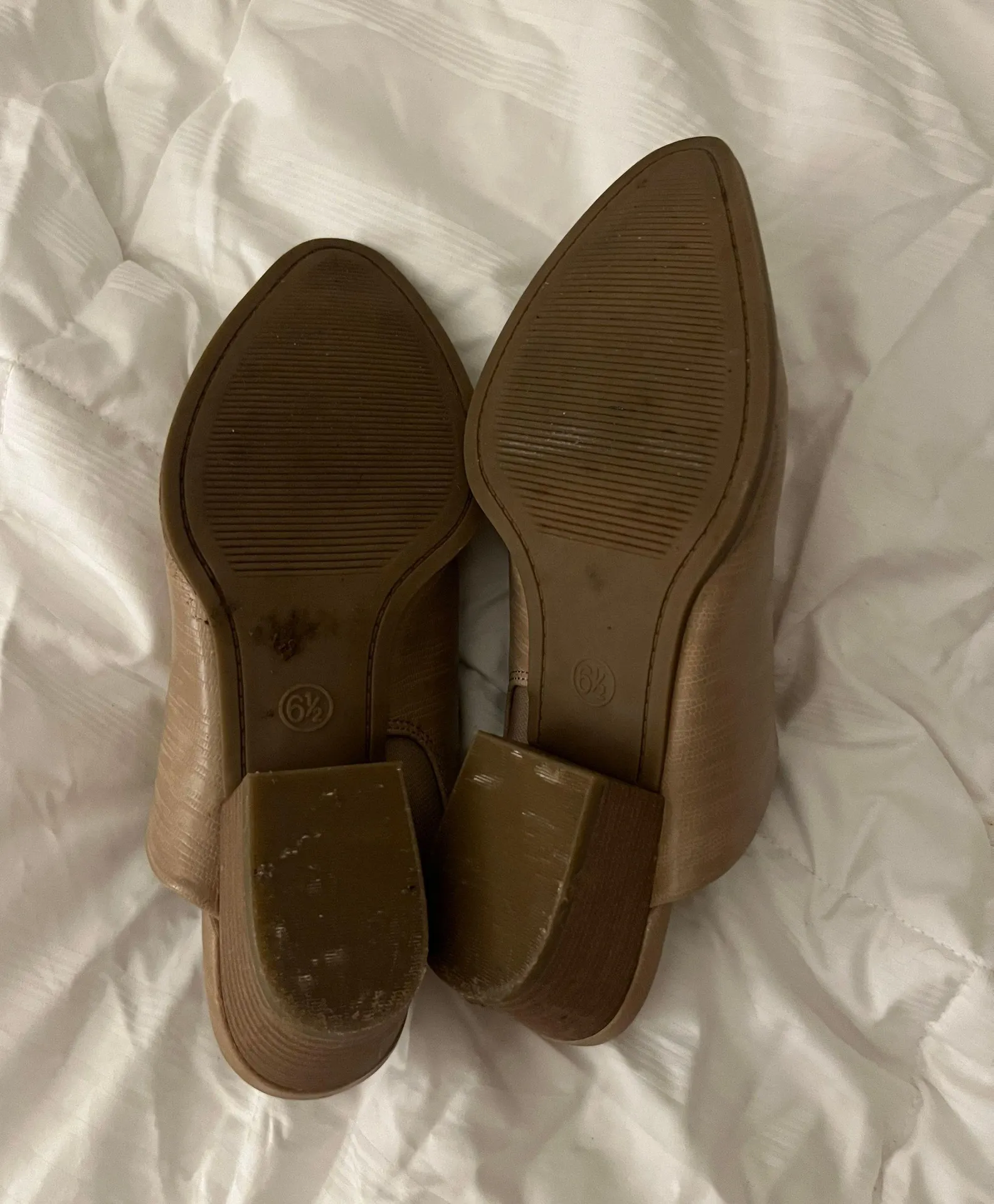 Universal Thread Heeled Mules - Image 4