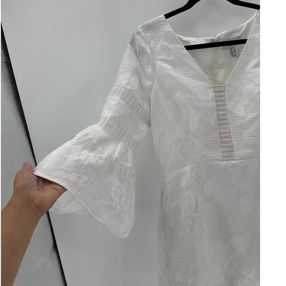 Belle Badgley Mischka Dress size 10 White Crochet Flare Jacquard Bell Sleeves - Image 5
