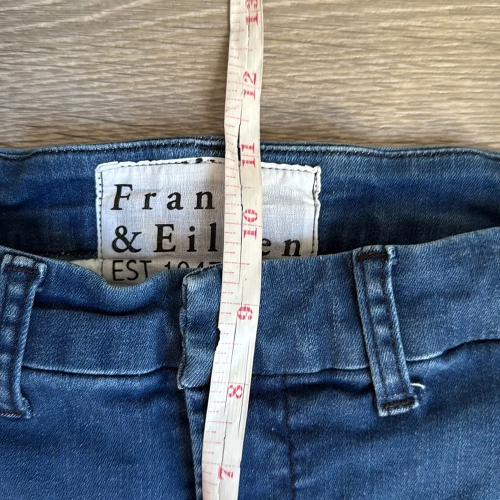 FRANK & EILEEN Wicklow Italian Jeans Raw Hem 1977 Blue Denim Wash 2 - Image 9