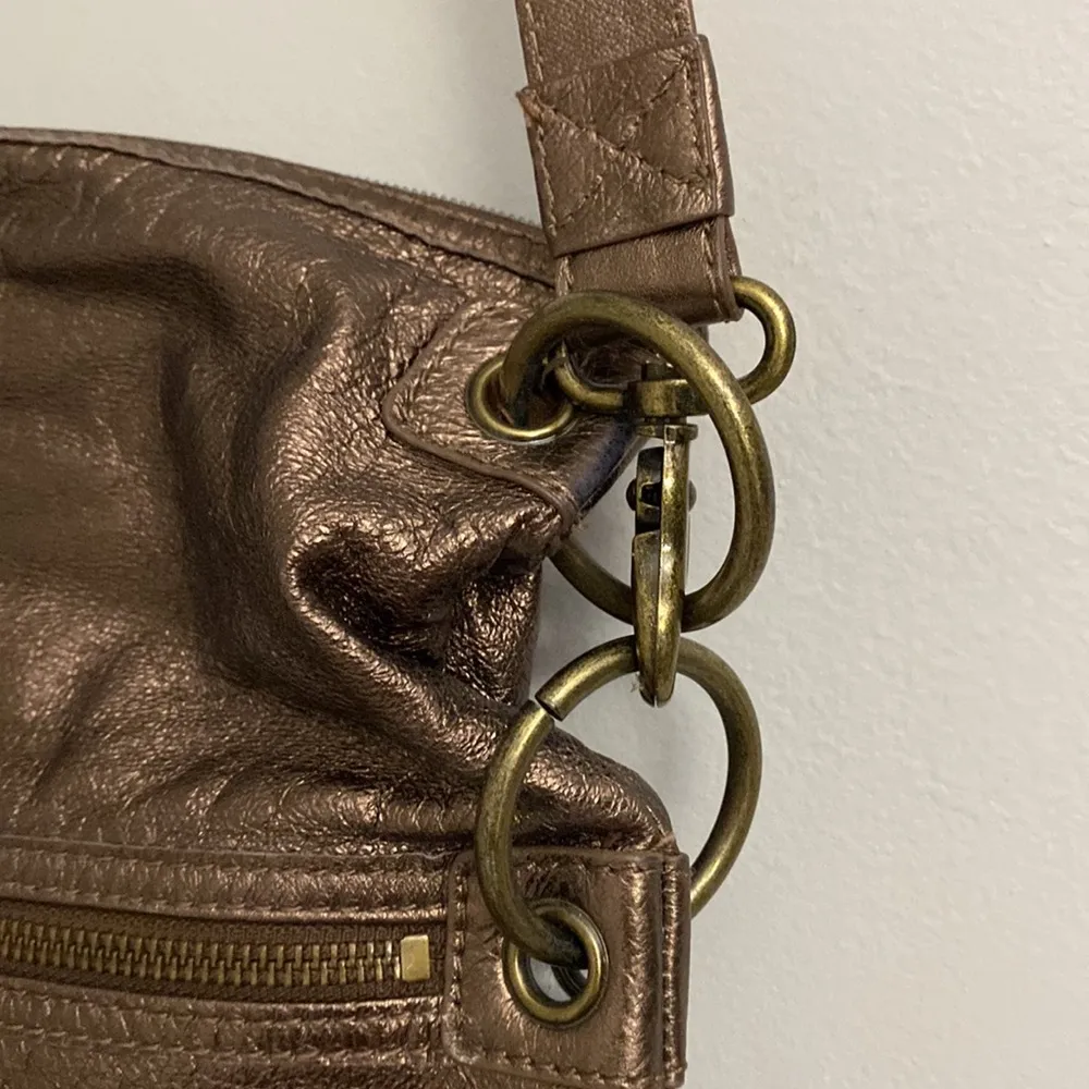 The SAK women’s toasty gold leather crossbody bag size 11”x12” - Image 5