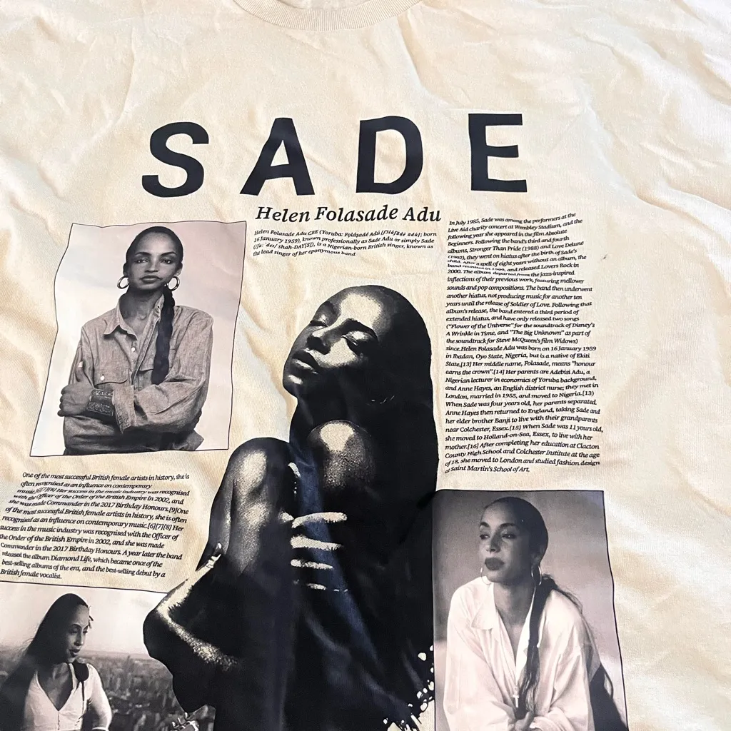 Gildan Cream Graphic Tee - Short Sleeve - Image 7