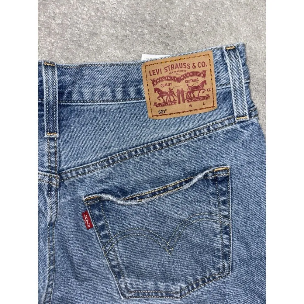 Levis 501 Shorts Women Size 29 Blue Denim Cutoff Distressed Button Fly Casual - Image 3