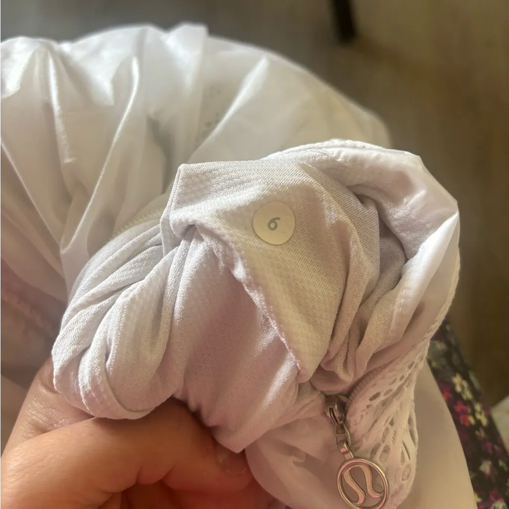 Lululemon Run: Nothin' To Hide Jacket - Image 11