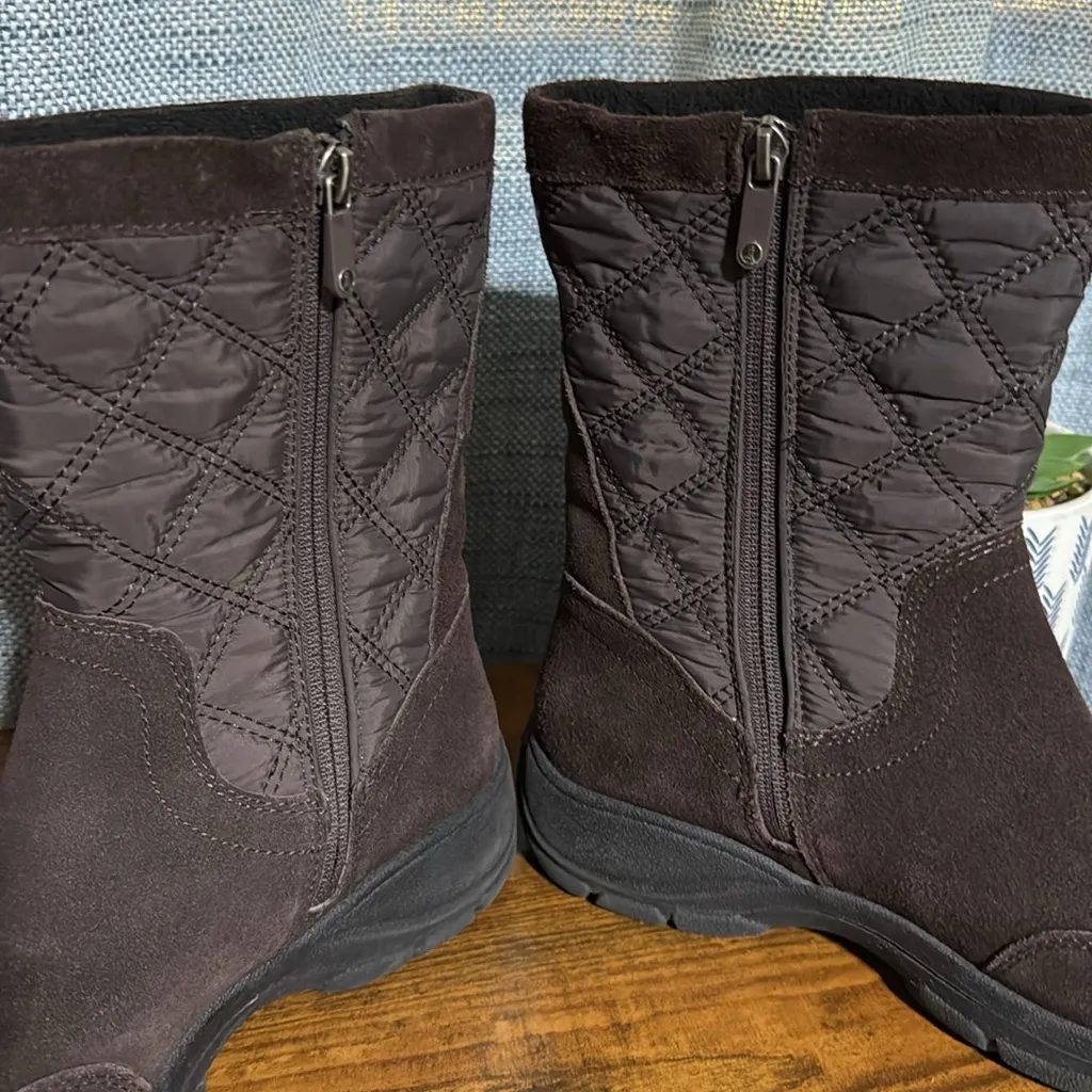 Lands' End Chocolate Brown Suede Quilted Winter Boots Side Zip Pull On 8.5 Comfy - Image 6