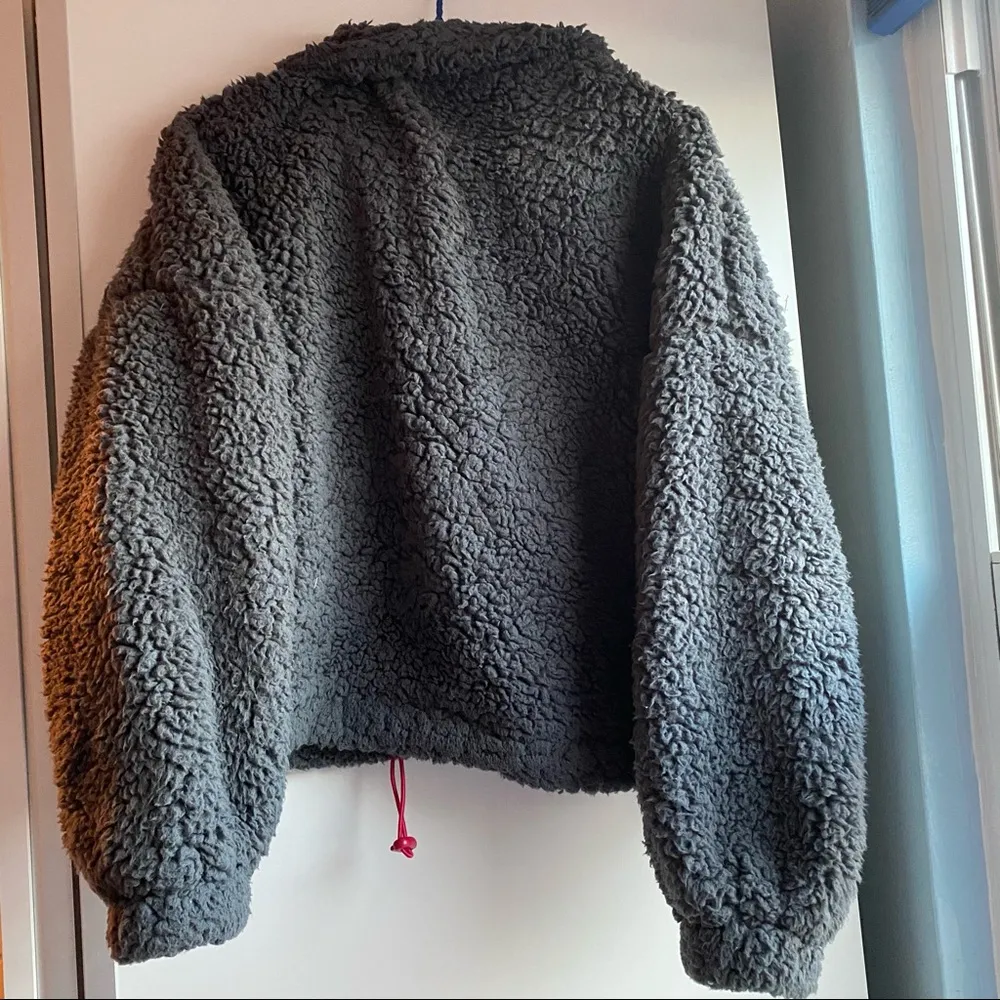 UO fuzzy teddy sherpa jacket - Image 5