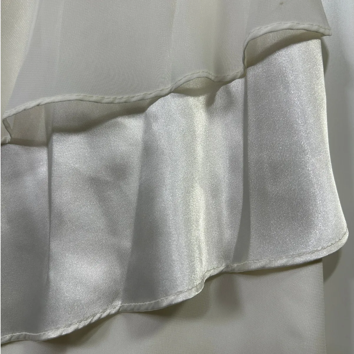 David’s Bridal Ivory Ruffle Gown Size 8 Chiffon Formal Wedding Guest‎ Dress - Image 15