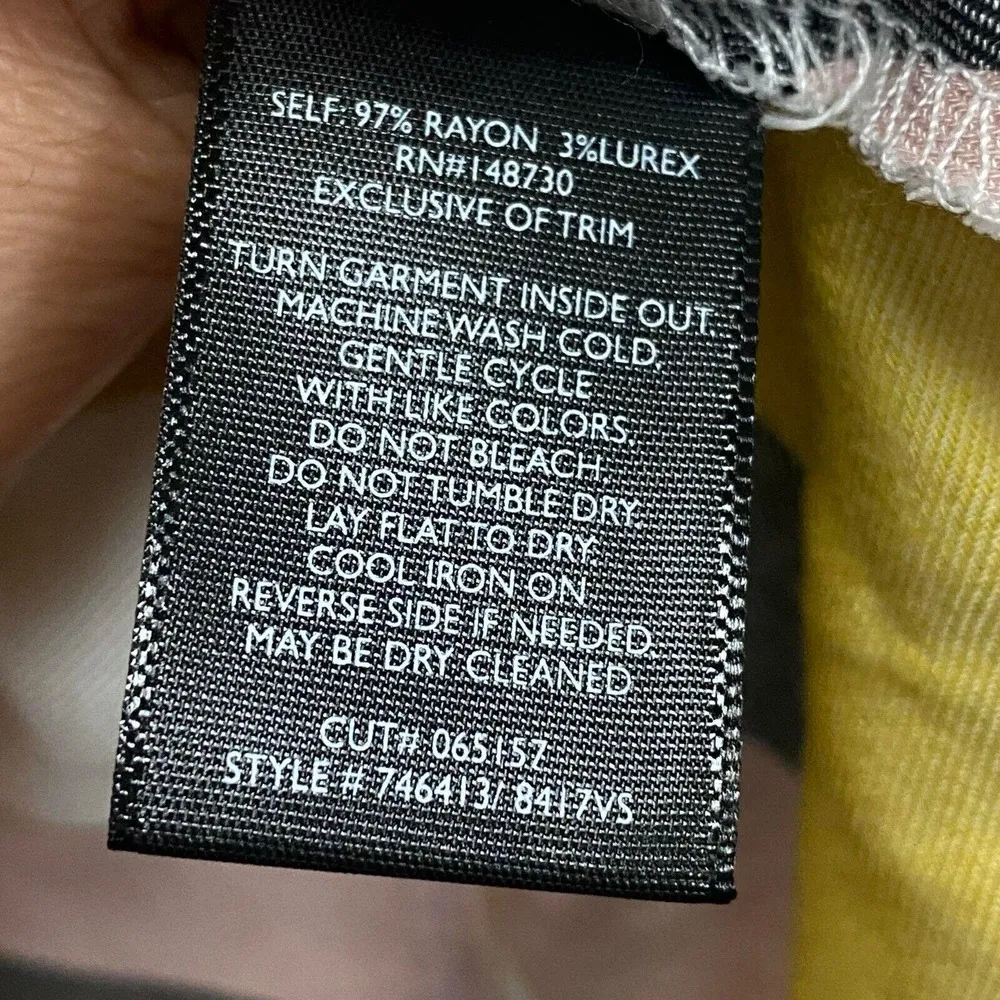 Eci womens v neck multi striped tops blouse size Large new with tag NWT - Image 9