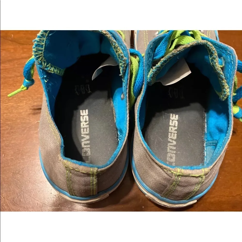 Converse All Star Gray w/ Green Stitching & Blue Detail Size 8 Womens - Image 3