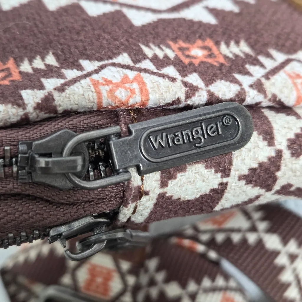 Wrangler Crossbody Sling Bags for Women Cross Body Purse with Detachable Strap - Image 6