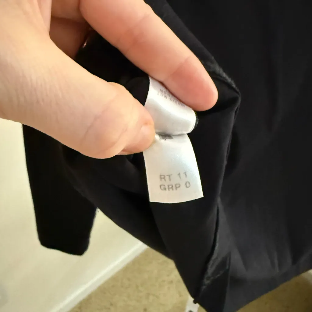 St. John black‎ fine jersey long sleeve turtleneck top M - Image 5