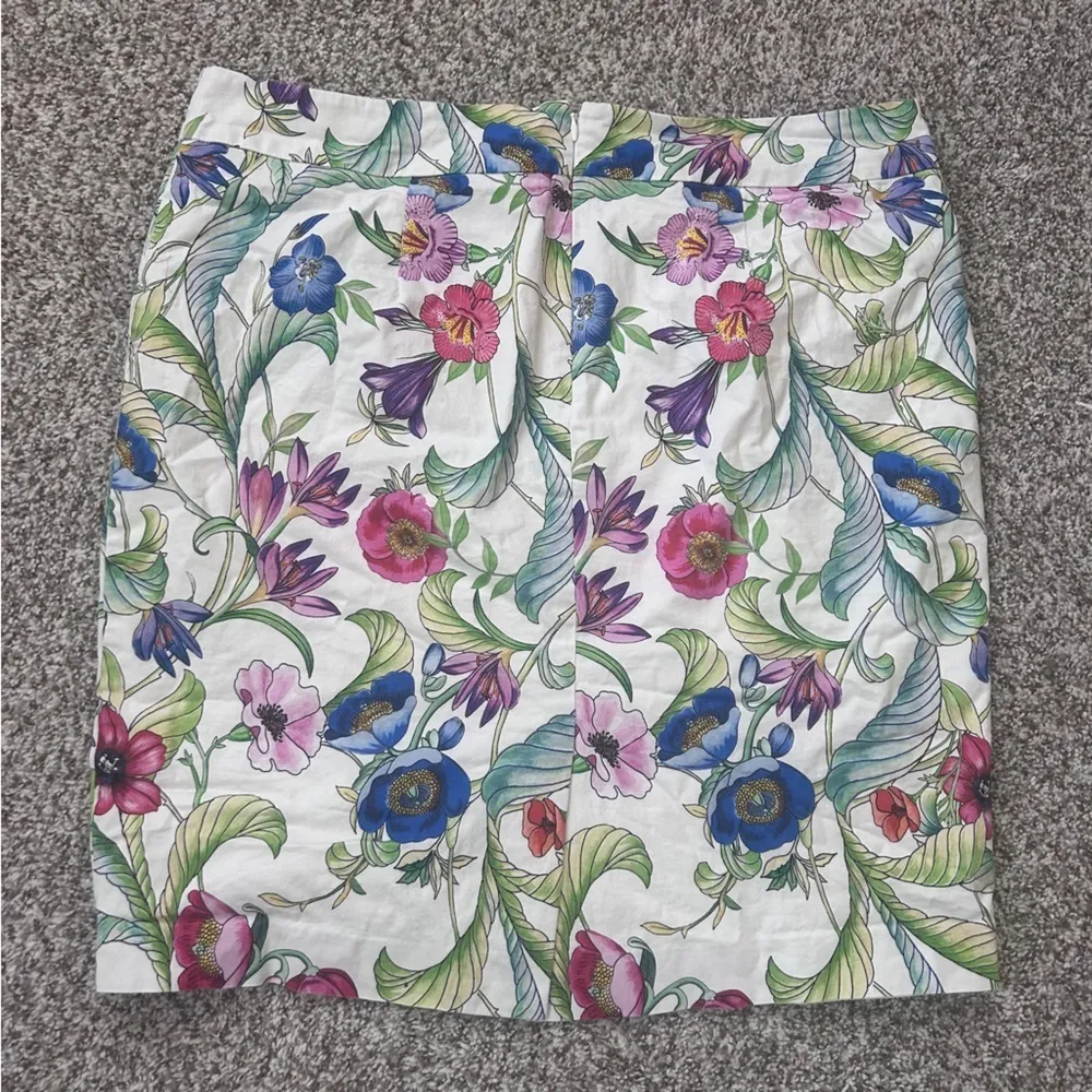 Ann Taylor Factory Floral Print Pencil Skirt Mini Formal Spring Colorful Formal - Image 4