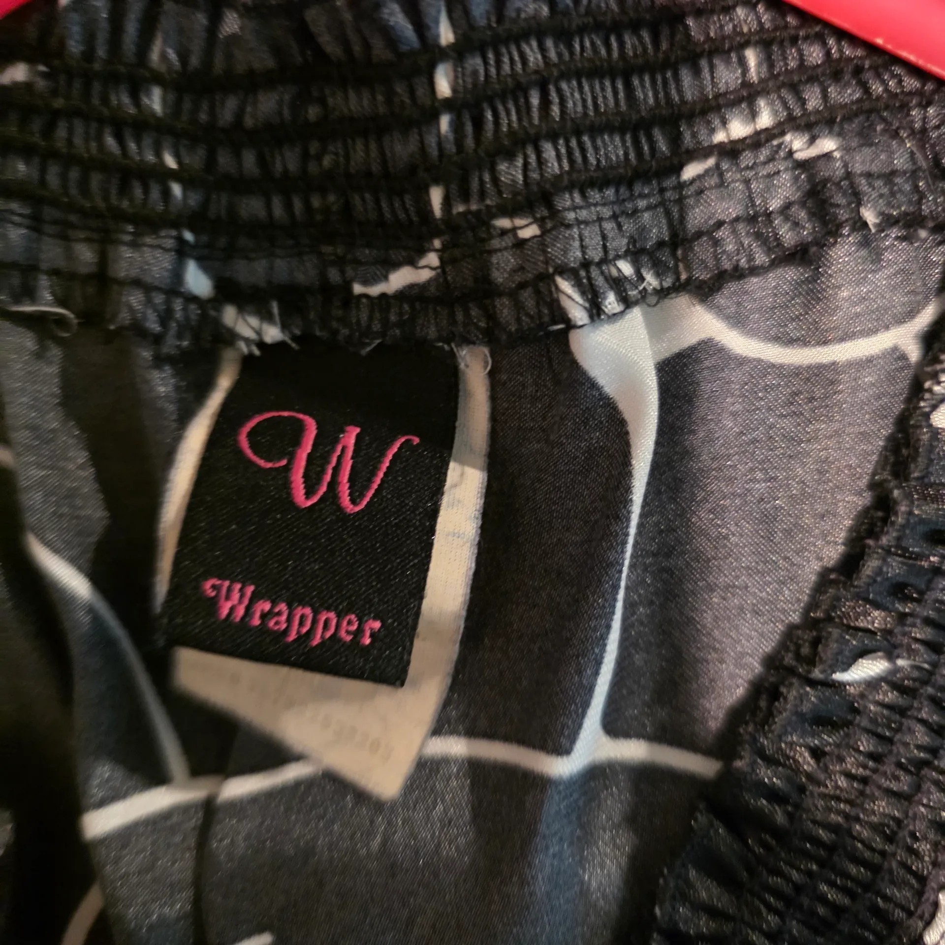 Wrapper  Black and White Patterned Garment - Image 2