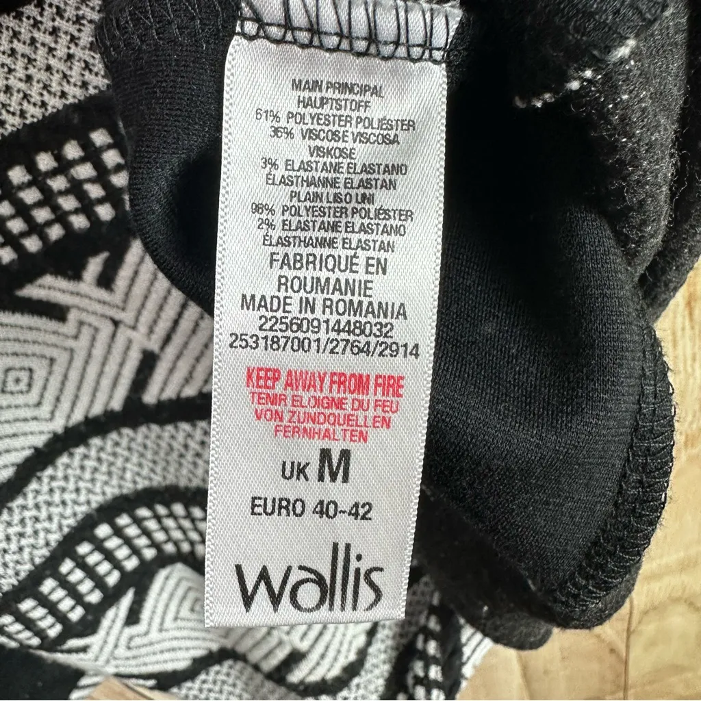 Wallis Monochrome Tribal Print Mini Dress Black Size M - Image 7