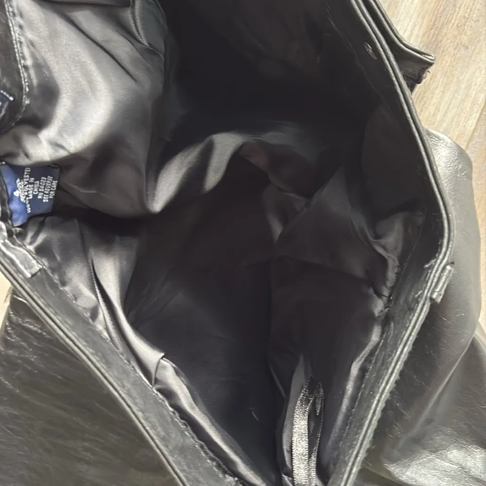 Gap black genuine leather pants size 4 - Image 8