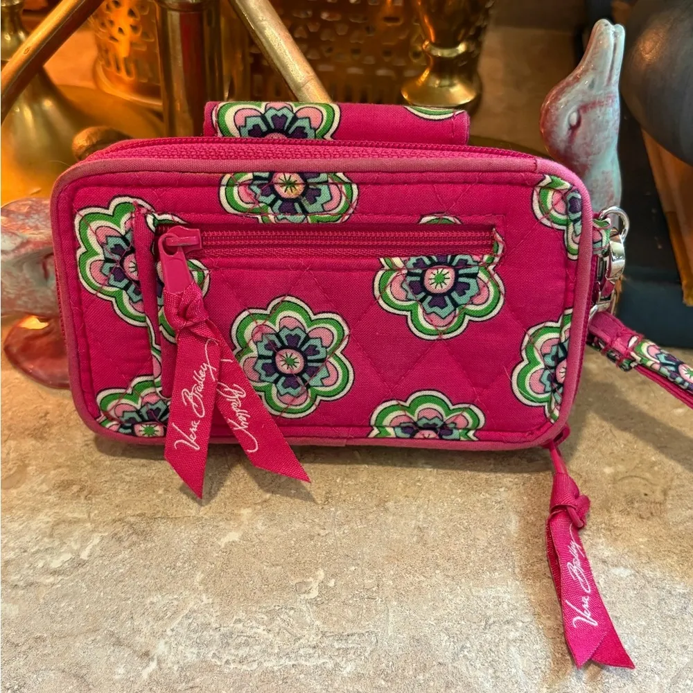 Vera Bradley Floral Pink Wristlet Wallet - Image 9