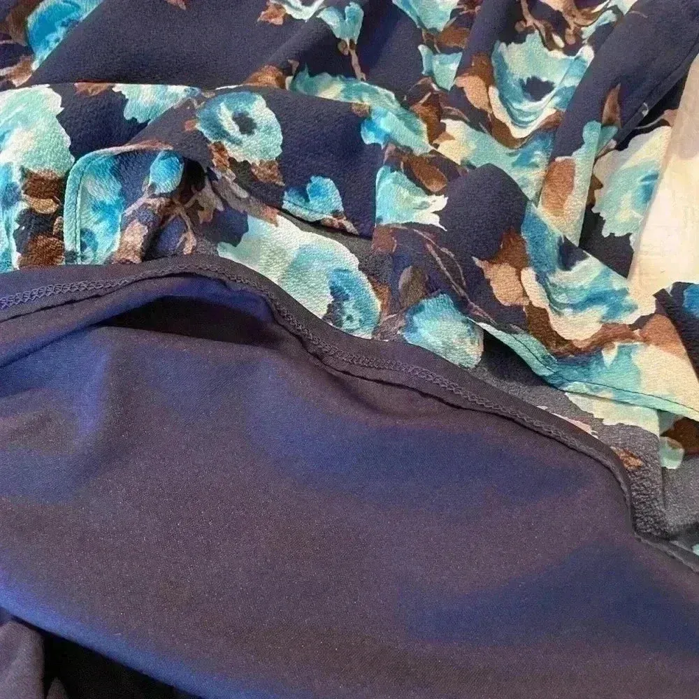 Altar’d State‎ navy blue flower dress Woman’s size L large Lined Summer short - Image 4